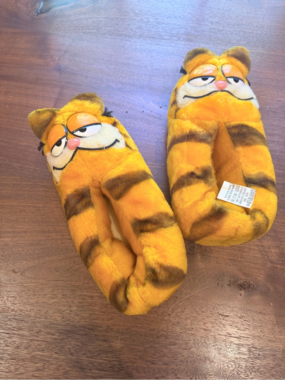 Garfield Vintage Slip-On Slippers Orange/Brown Size M 7-8 Comfort